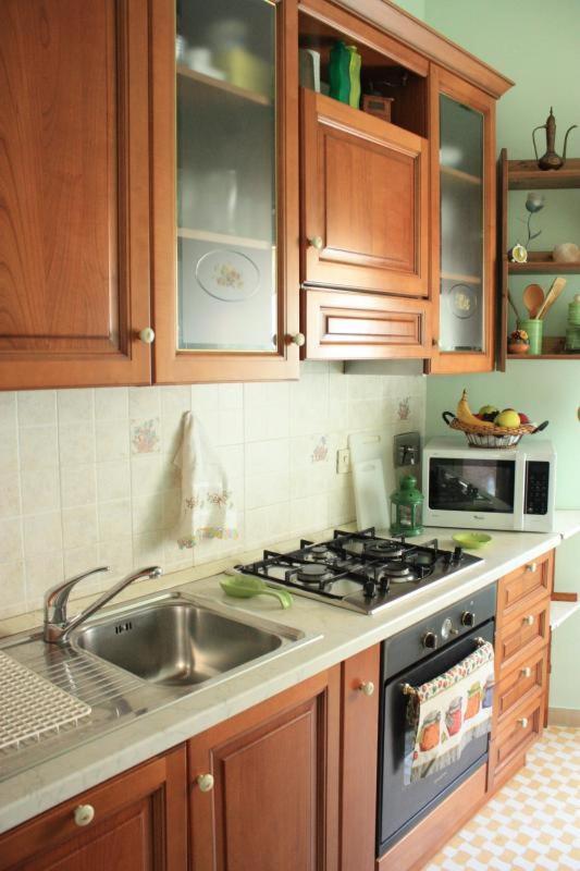 Apartment At Colosseo With Terrace Overlooking The Garden By Lyon Rome Extérieur photo